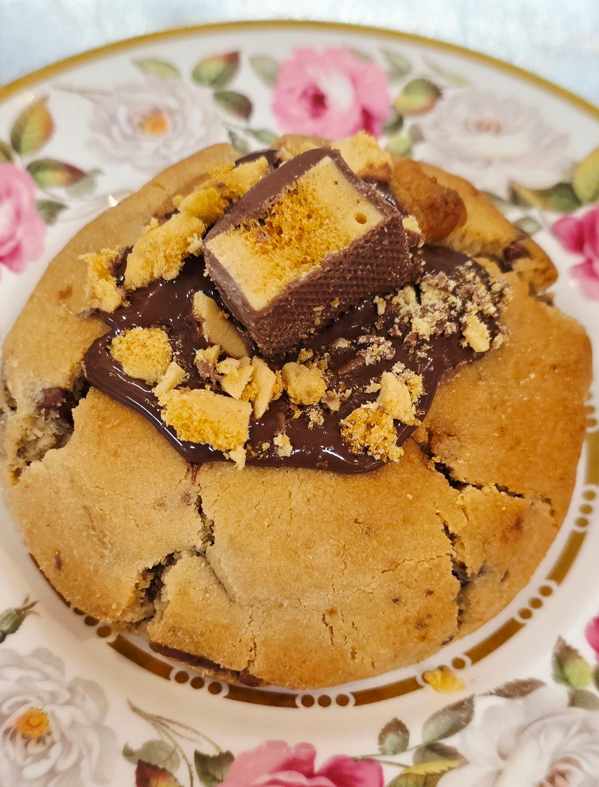 Chocolate Honeycomb Cookie